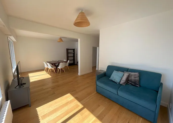 Aziliz - Face Saint-Nazaire (Loire-Atlantique)